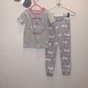The Children’s Place Glow In The Dark Unicorn Pajama Set